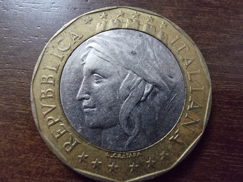 Rara moneta 1000 lire del - moneta,